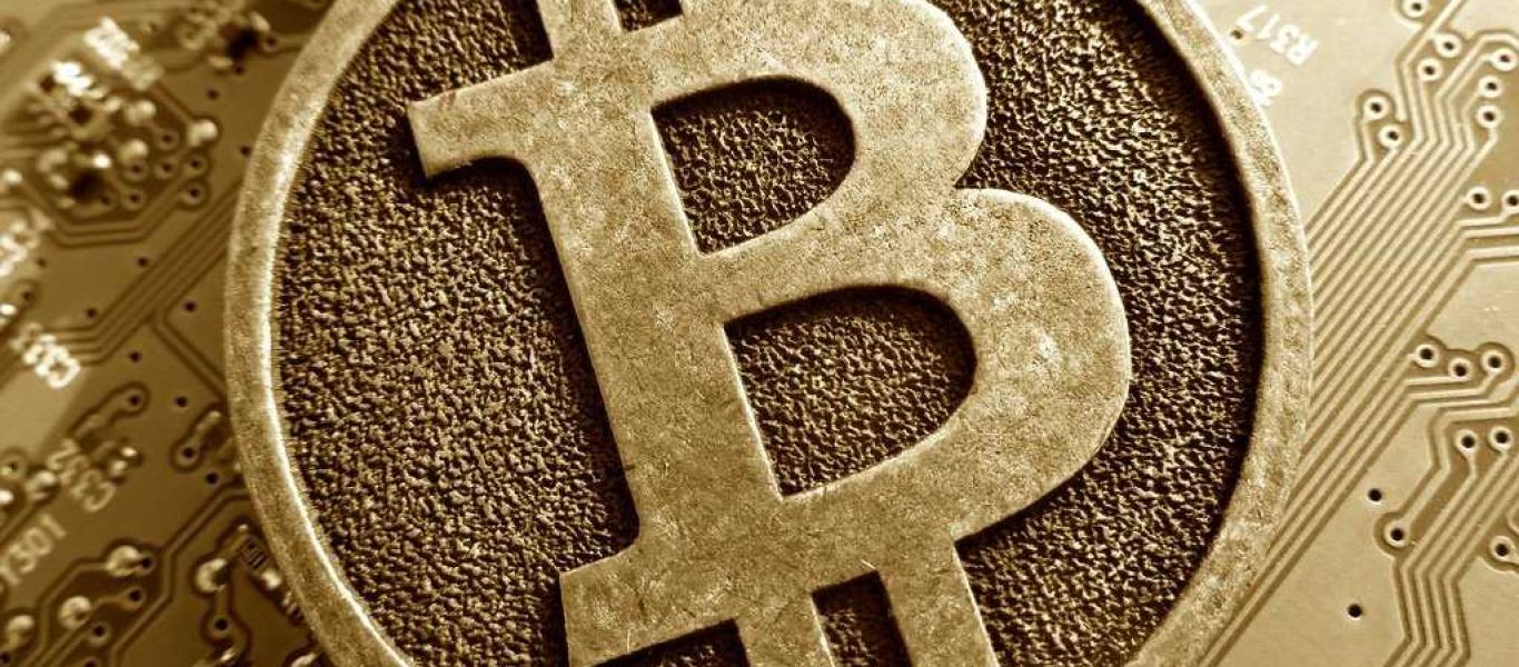 Καταβαράθρωση των bitcoin: Έχασε πάνω από το 65% της αξίας του από τον Δεκέμβριο
