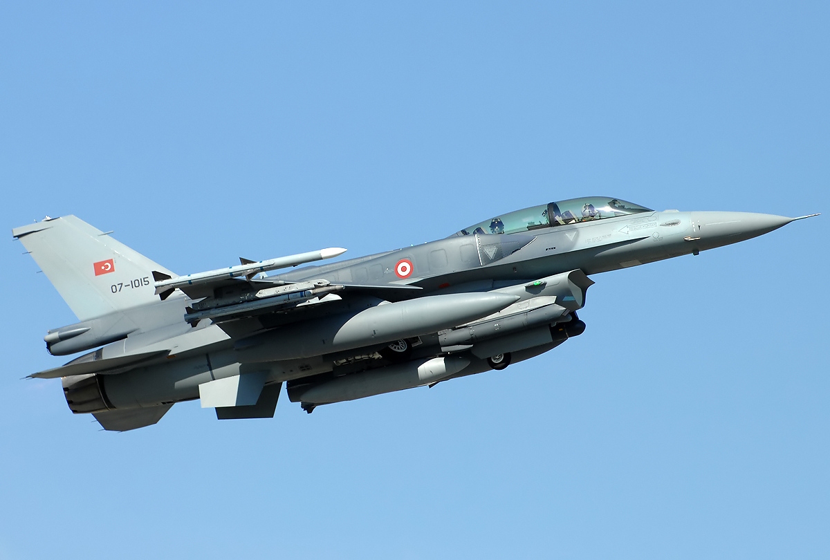 Επιμένουν οι Τούρκοι: Έστειλαν ζεύγος F-16 ανατολικά της Ρόδου