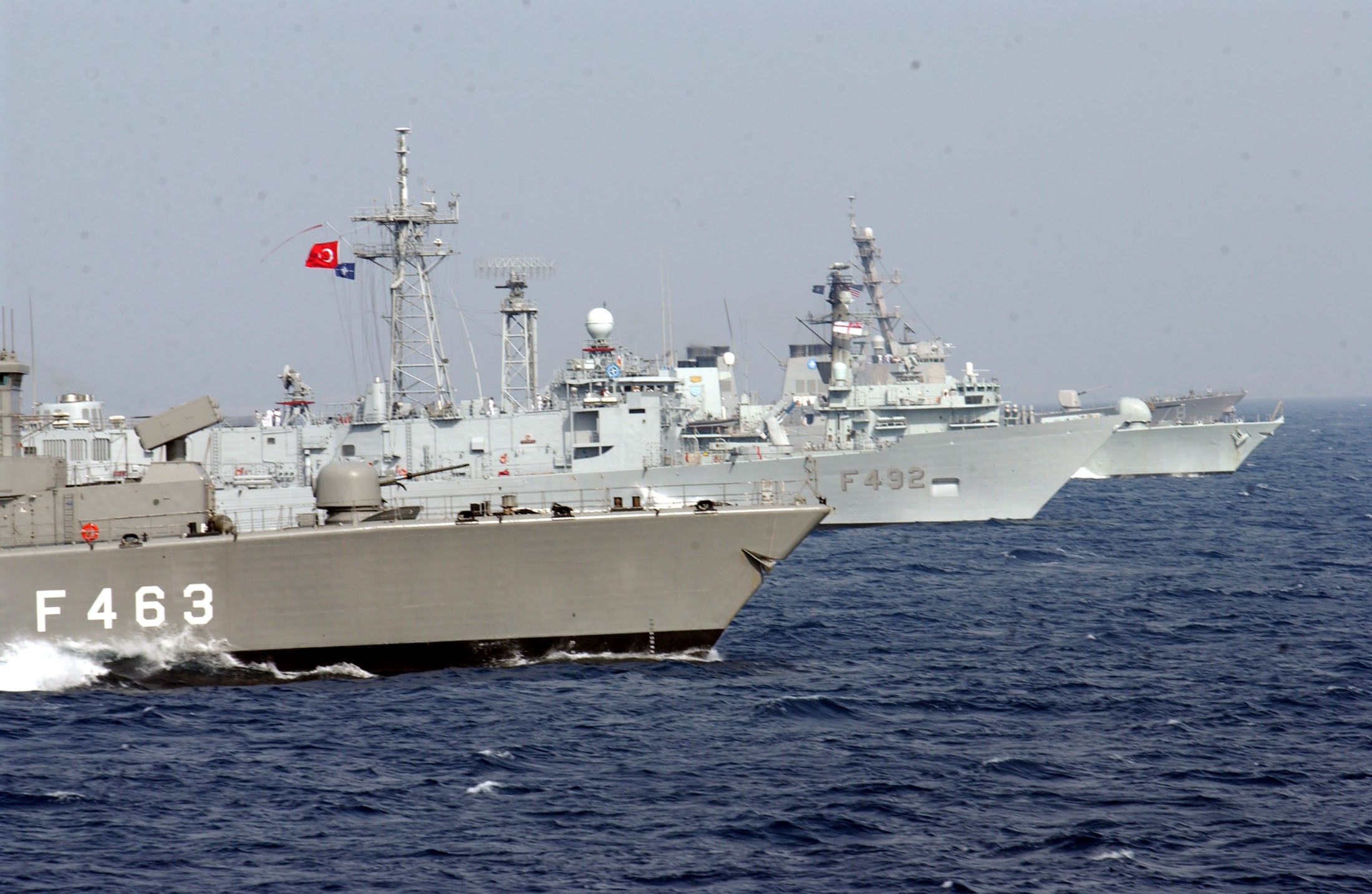 Πλοίο του τουρκικού Ναυτικού αγκυροβόλησε στην Στρογγύλη! – Πρόκληση που απεκρύβη