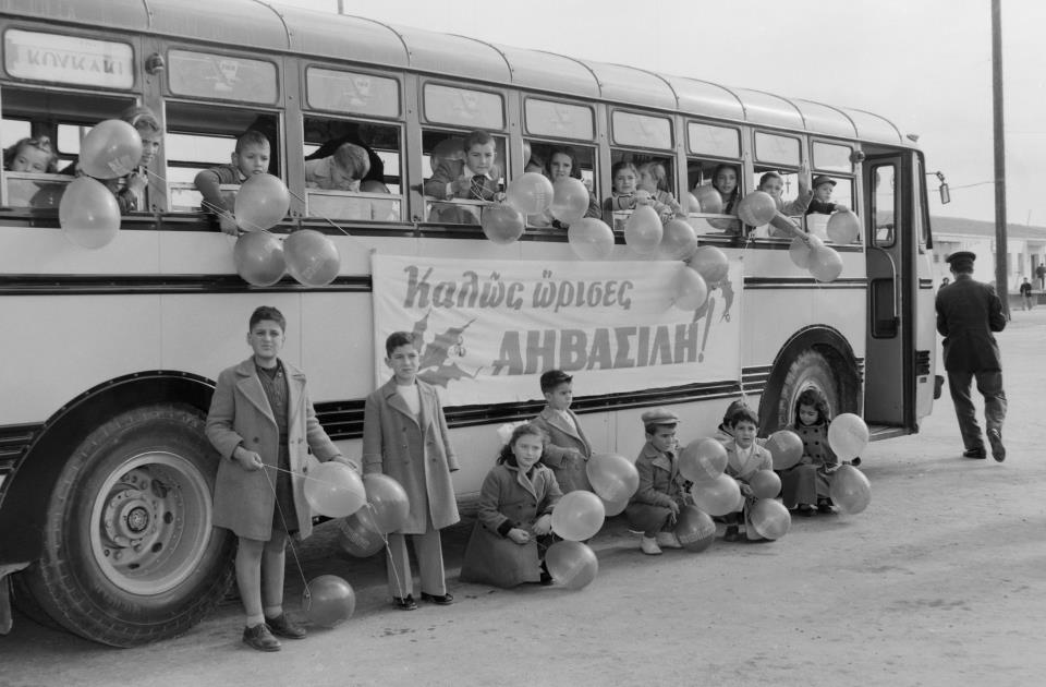 Eικόνες της Ελλάδας τoυ 1951 με το φακό των αμερικανικών επικαίρων (βίντεο)