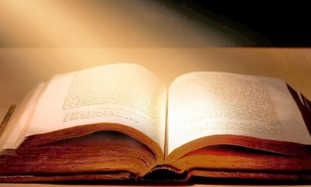 Σε διάστημα 1600 ετών γράφτηκαν τα 76 βιβλία της Αγίας Γραφής!