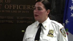 Ελληνίδα από την Κρήτη η επικεφαλής αστυνομικού τμήματος στη Νέα Υόρκη (βίντεο)