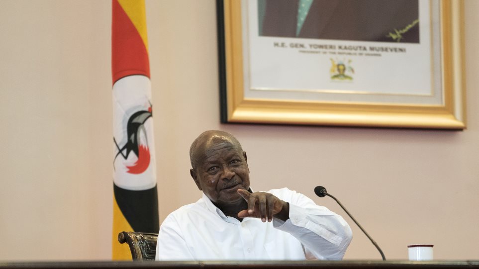 Η Ουγκάντα θα απαγορέψει τον στοματικό έρωτα: «Το στόμα είναι για να τρώμε» (βίντεο)