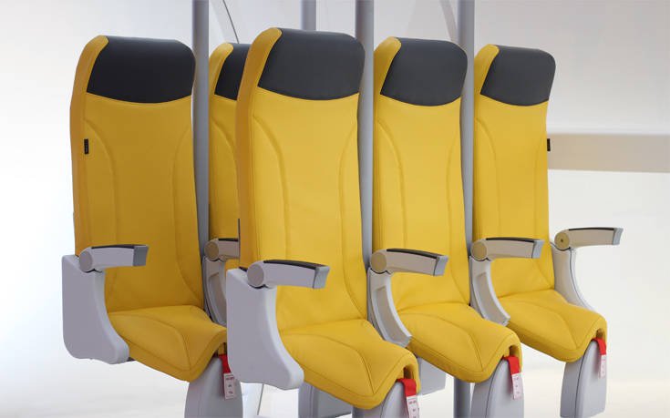 «Ιδέα» ιταλικής εταιρείας: Προτείνει «καθίσματα» για σχεδόν όρθιους επιβάτες αεροσκαφών!