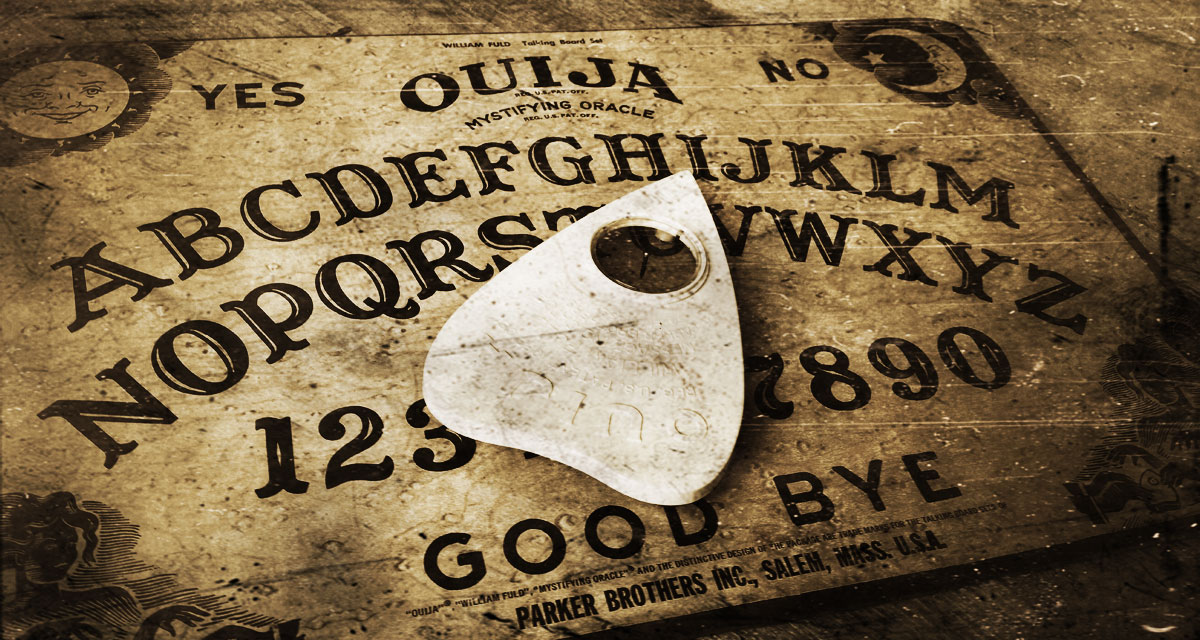 Πέντε μυστήριες ιστορίες με το ouija board – Το κάλεσμα των πνευμάτων (βίντεο)