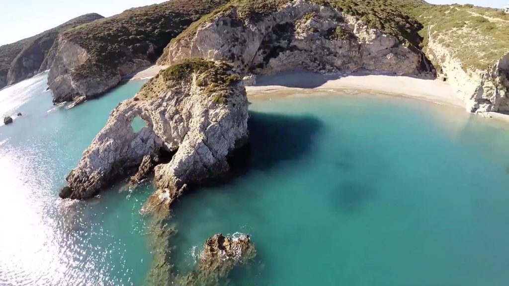 Κύθηρα: Γνωρίστε το μαγευτικό νησί της… περιφέρειας Αττικής (φωτό, βίντεο)