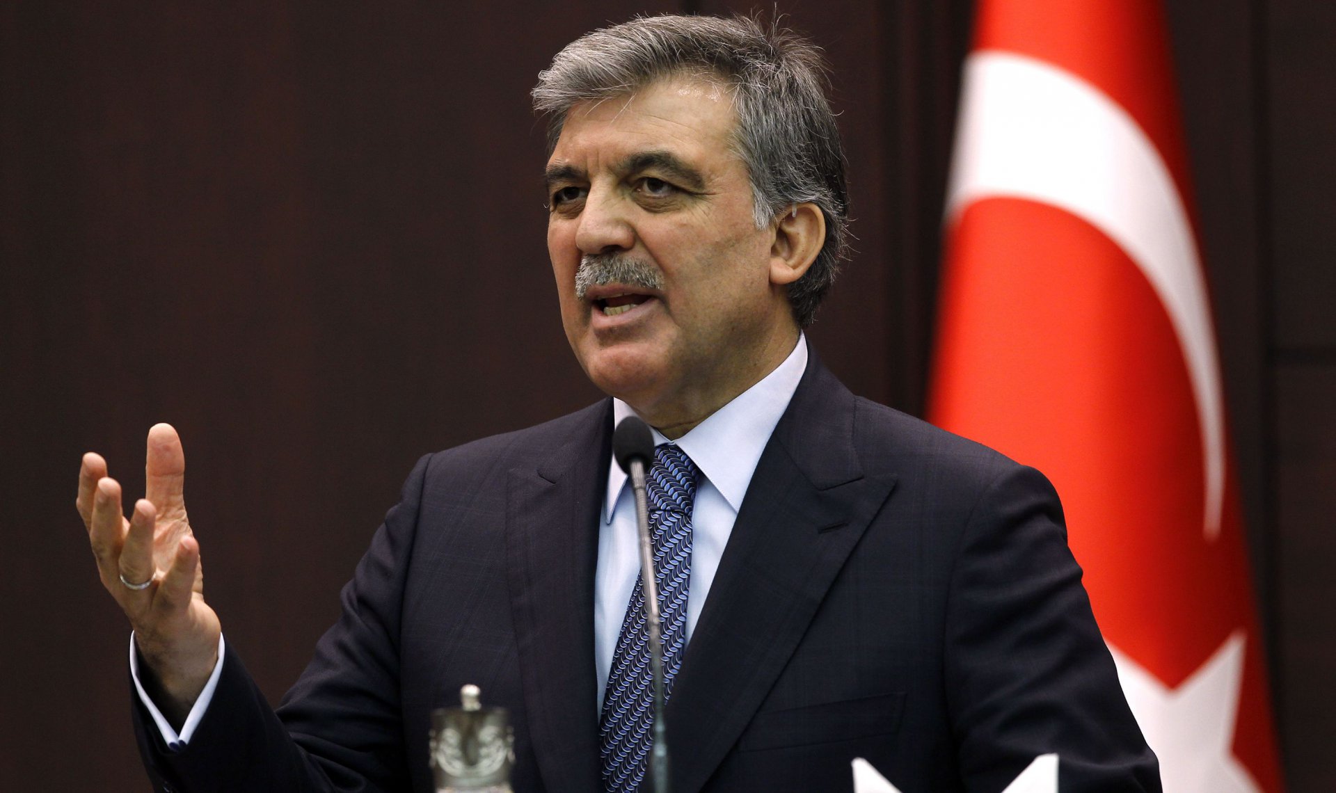 Τουρκία: Δεν θα είναι υποψήφιος στις προεδρικές εκλογές ο Γκιουλ