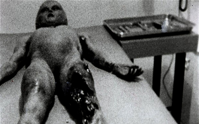 Perierga.gr - Οι μεγαλύτερες θεωρίες συνωμοσίας του κόσμου