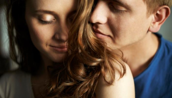 Φάκελος σχέσεις: Τα 3 πράγματα που κρύβει ένας άνδρας από μία γυναίκα
