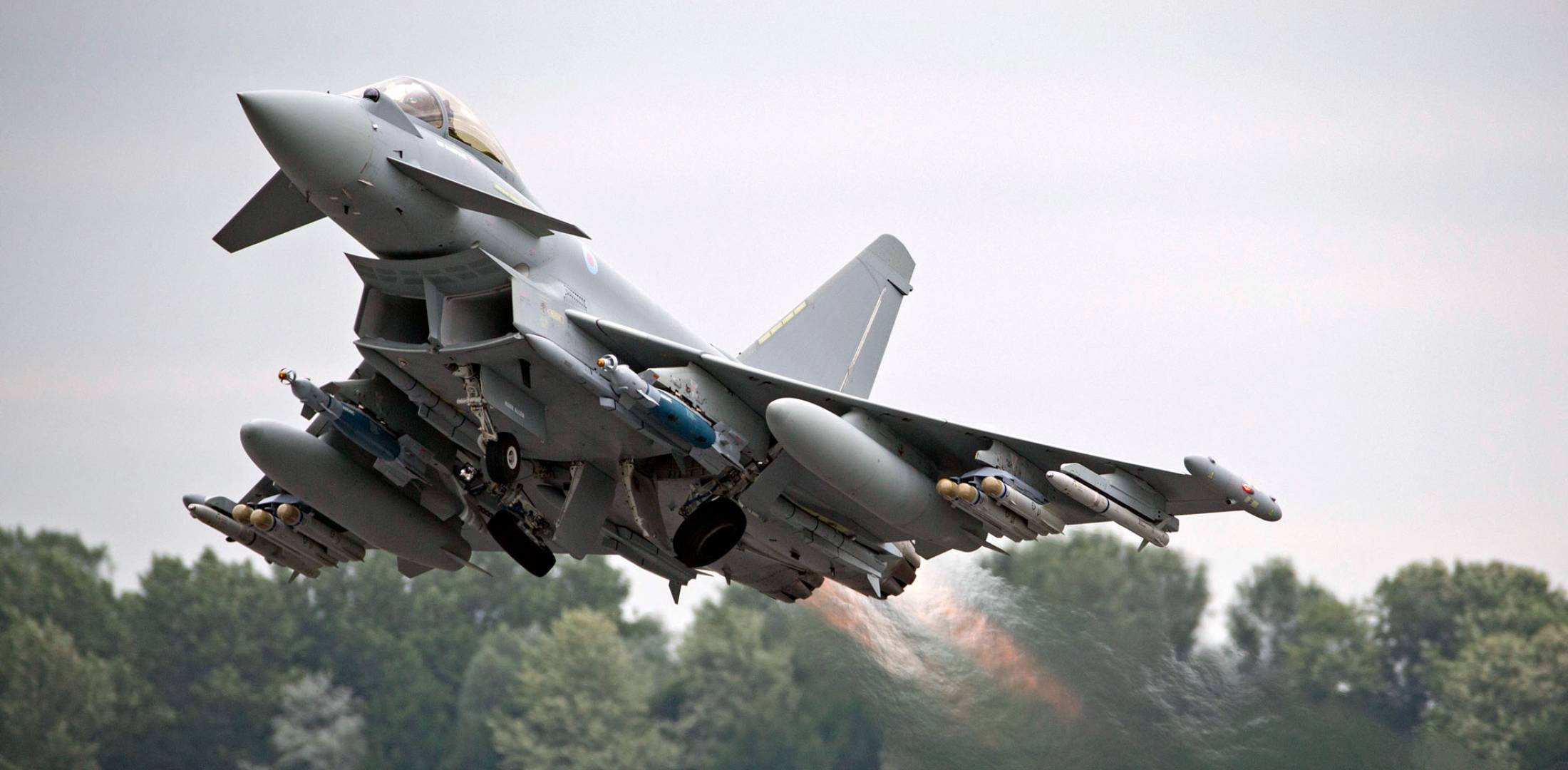 «Το Eurofighter θα είναι υποψήφιο στην αξιολόγηση της ΠΑ για ΝΜΑ» λένε οι Γερμανοί