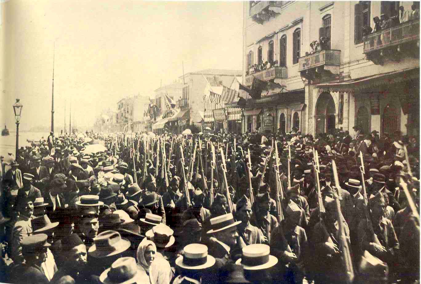 2 Μαΐου 1919: Ο Ελληνικός  Στρατός αποβιβάζεται στη Σμύρνη
