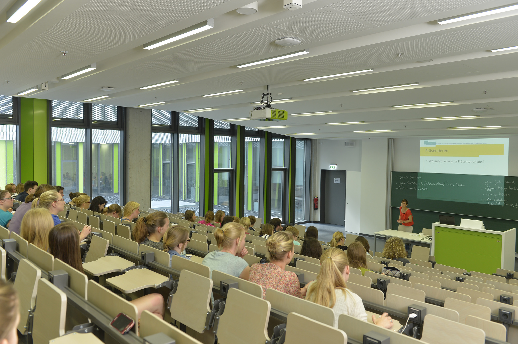 Γερμανία :Πρωτοπορία στο πανεπιστήμιο του Μπίλεφελντ – Μάθημα για την αυτοϊκανοποίηση των γυναικών