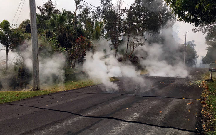 Χαβάη: Νέα ρήγματα στο ηφαίστειο Κιλαουέα –  Η λάβα ξεπερνά τους 1.000 βαθμούς Κελσίου! (φωτό)