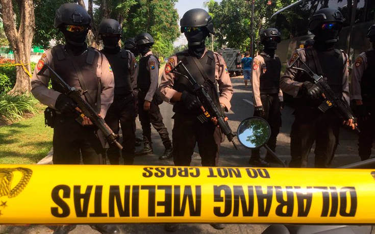 Νέα επίθεση σήμερα στην Ινδονησία μετά τη χθεσινή αιματοχυσία (βιντεο)