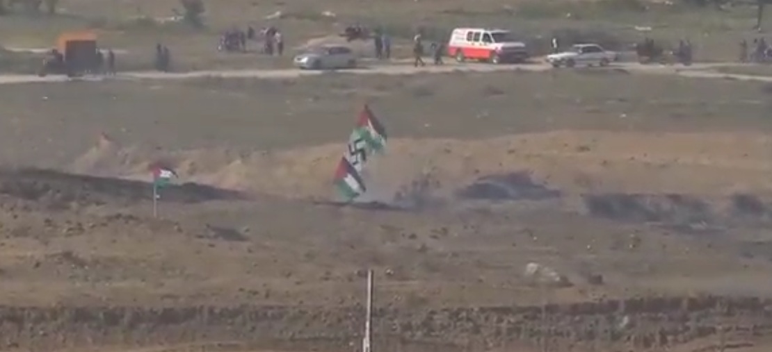 Ναζιστική σημαία σήκωσαν οι Παλαιστίνιοι στα σύνορα με το Ισραήλ (βίντεο)