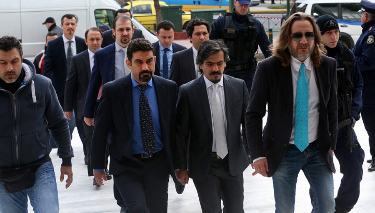Θέλουν να φύγουν εκτός Ελλάδος οι 8 Τούρκοι αξιωματικοί
