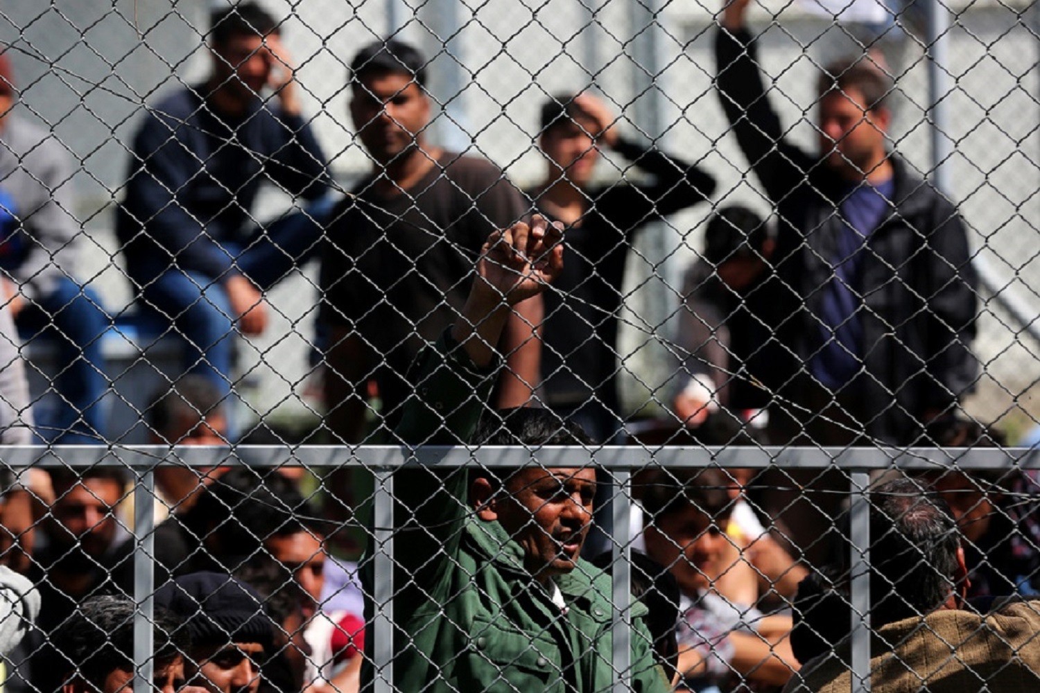 Υπηρεσία φροντίδας αλλοδαπών οι ΕΔ: Σχεδόν 28.000 παράνομοι μετανάστες σιτίζονται και περιθάλπονται από τον Στρατό