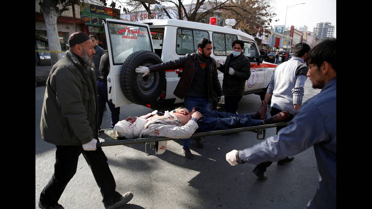 Μαζική τρομοκρατική επίθεση Αφγανιστάν: 8 νεκροί, δεκάδες τραυματίες από επίθεση σε γήπεδο