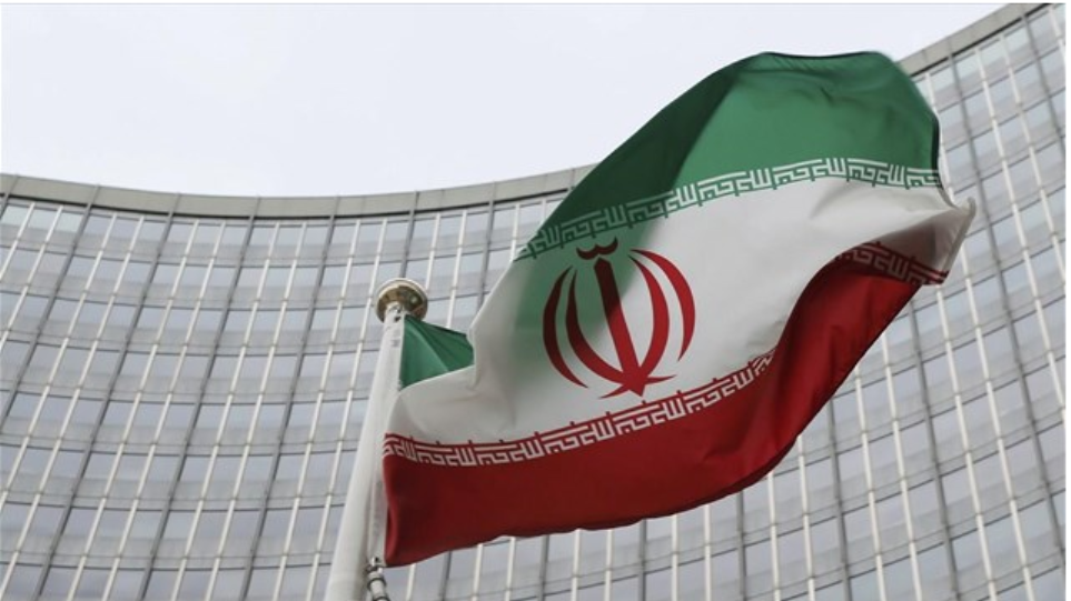 Ιράν: Ζητάει πακέτο στήριξης από την Ευρώπη μετά την απόσυρση των ΗΠΑ από το πυρηνικό πρόγραμμα