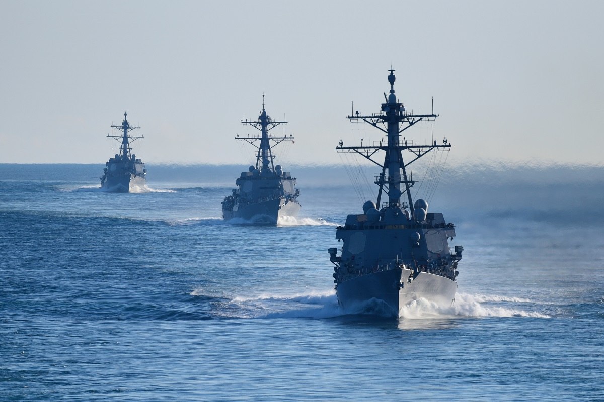 Επεισόδιο Πεκίνου-Ουάσιγκτον  με αμερικανικά πολεμικά σκάφη στη Θάλασσα της Νότιας Κίνας: