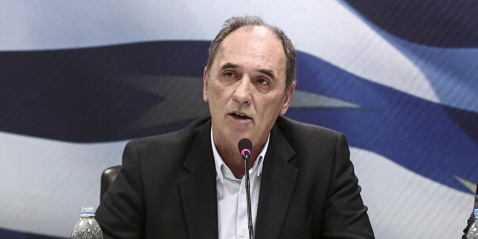 Γ. Σταθάκης: «Αδύνατη η μείωση της φορολογίας στα καύσιμα» με την βενζίνη να οδεύει στα… 2,5 ευρώ