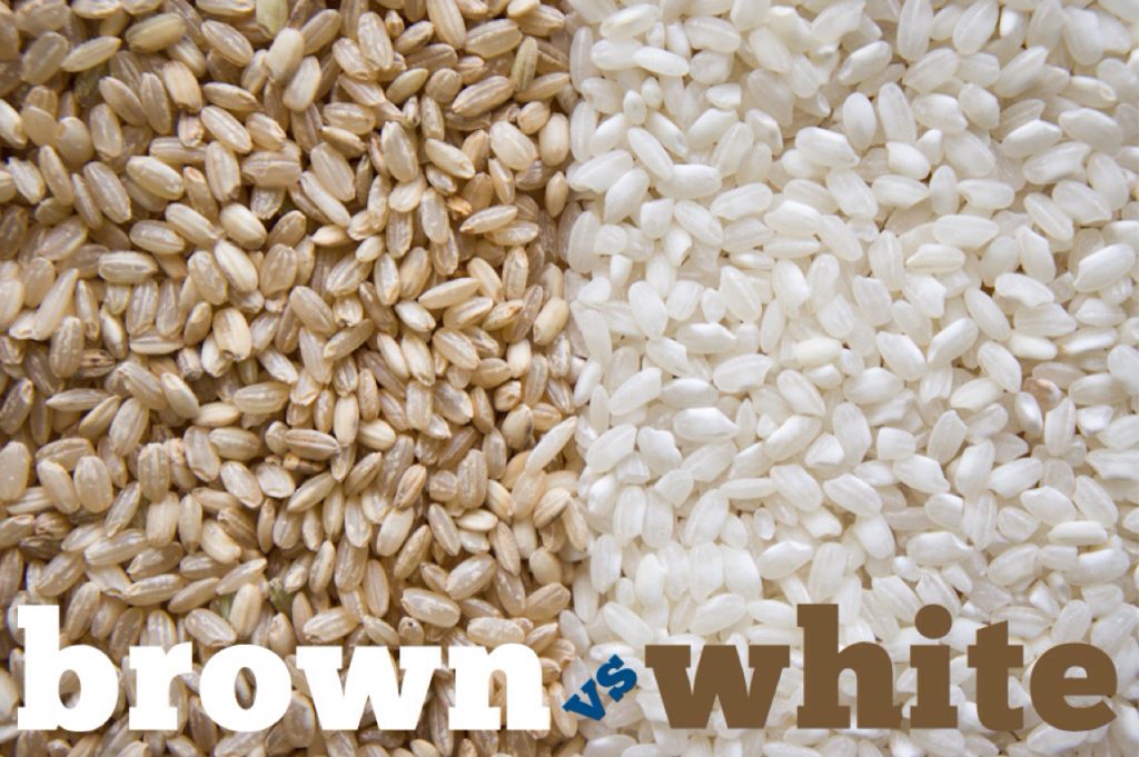 Η αιώνια διαμάχη: Το καστανό ή το λευκό λευκό ρύζι είναι πιο υγιεινό; (φωτό)