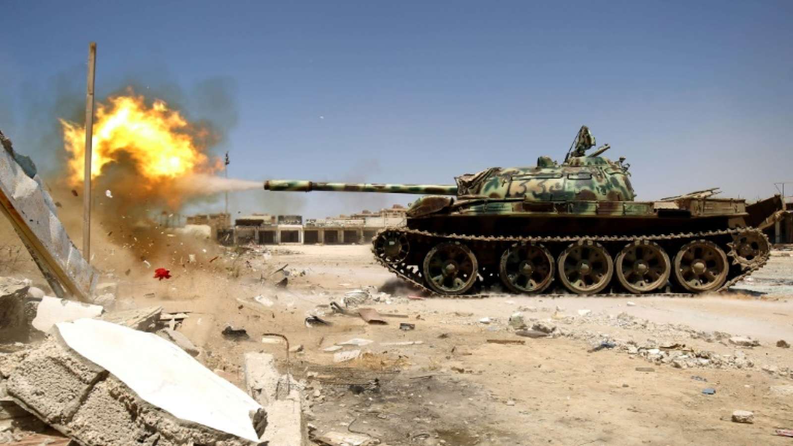 Λιβύη: Τουλάχιστον 17 άμαχοι νεκροί σε δύο εβδομάδες κατά τις μάχες στη Ντέρνα