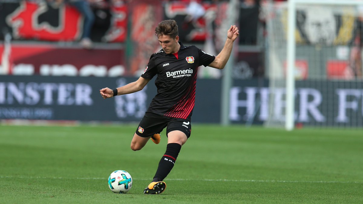 Στην 11άδα της χρονιάς για τη Λεβερκούζεν ο Ρέτσος! – Επιλέχθηκε από τους οπαδούς της ομάδας (βίντεο)