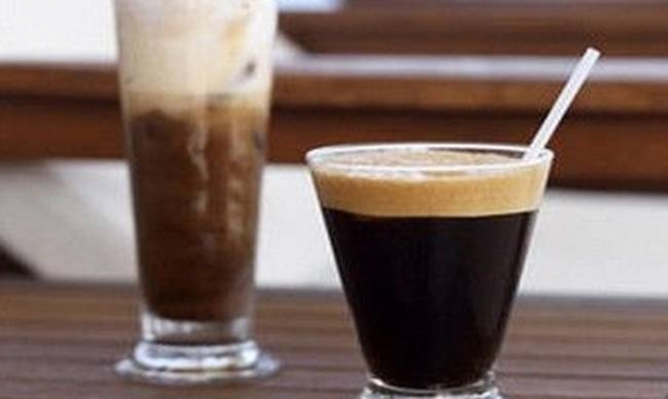Ποια η σχέση του καφέ με την αφυδάτωση; – Μύθος ή πραγματικότητα;