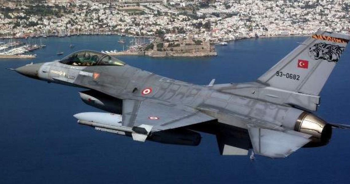 Εννέα παραβιάσεις από τα τουρκικά μαχητικά κατά μήκος του Αιγαίου