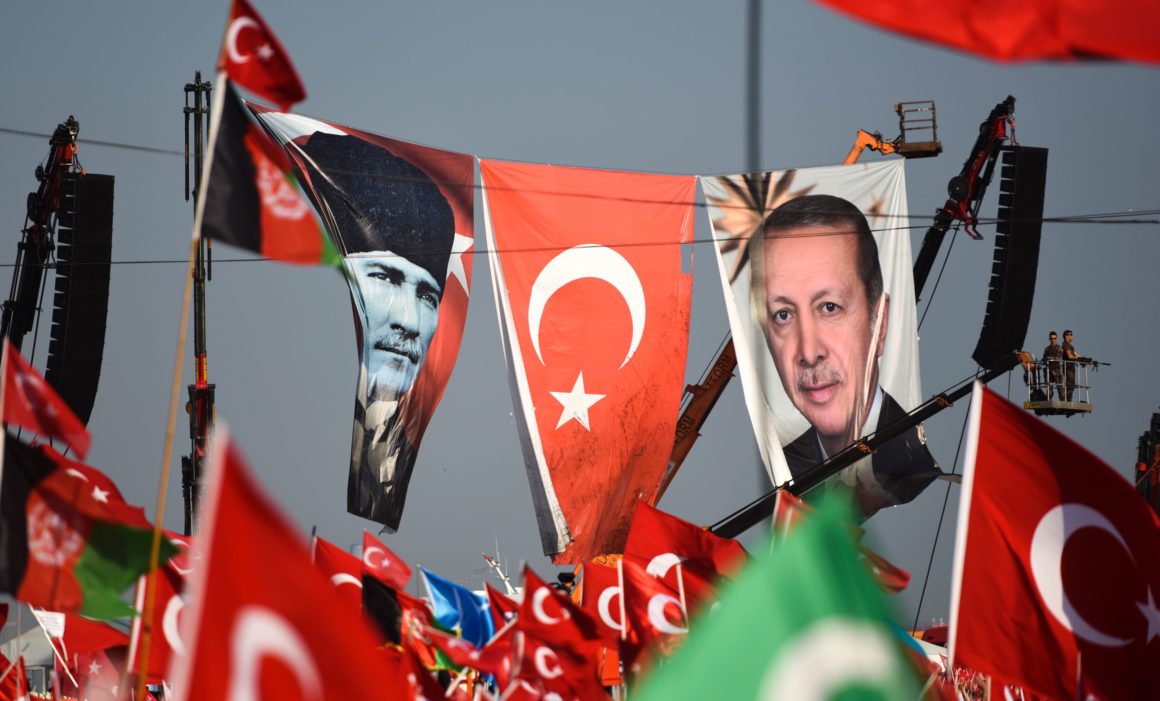 Δημοσκόπηση: Μεγάλη αύξηση του ποσοστού των Τούρκων που βλέπουν την Ελλάδα ως ένα από τους κύριους εχθρούς