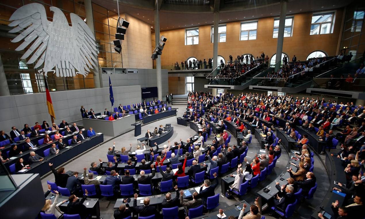 Γερμανία: «Έντονος καβγάς» της Αν. Μέρκελ με το Βαυαρό πρωθυπουργό – Ματαιώθηκε το σχέδιο για το μεταναστευτικό