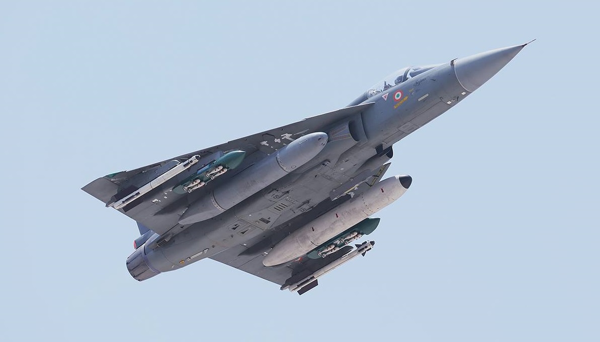Tejas: Το ινδικό μαχητικό αεροσκάφος πολλαπλών ρόλων