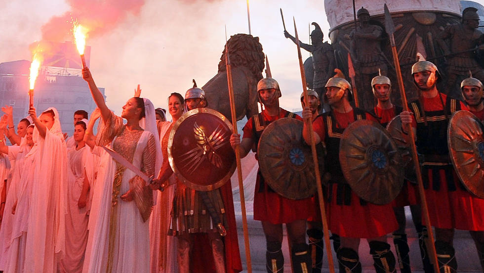 Γλώσσα, ταυτότητα, «Νorth Macedonia» και ένα «erga omnes» στο… απώτερο μέλλον οδηγούν σε μεγάλη ήττα τον Ελληνισμό