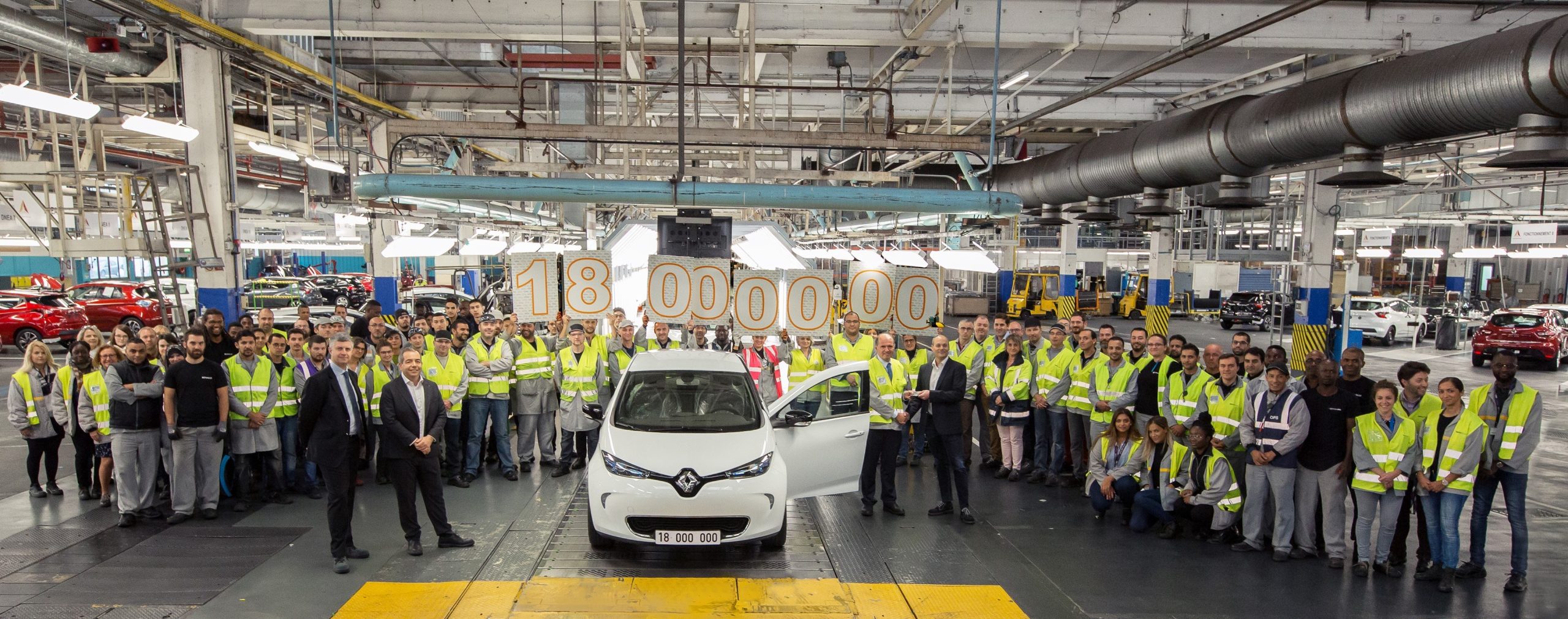 Η Renault επενδύει στα ηλεκτρικά επιβατικά και επαγγελματικά  οχήματα