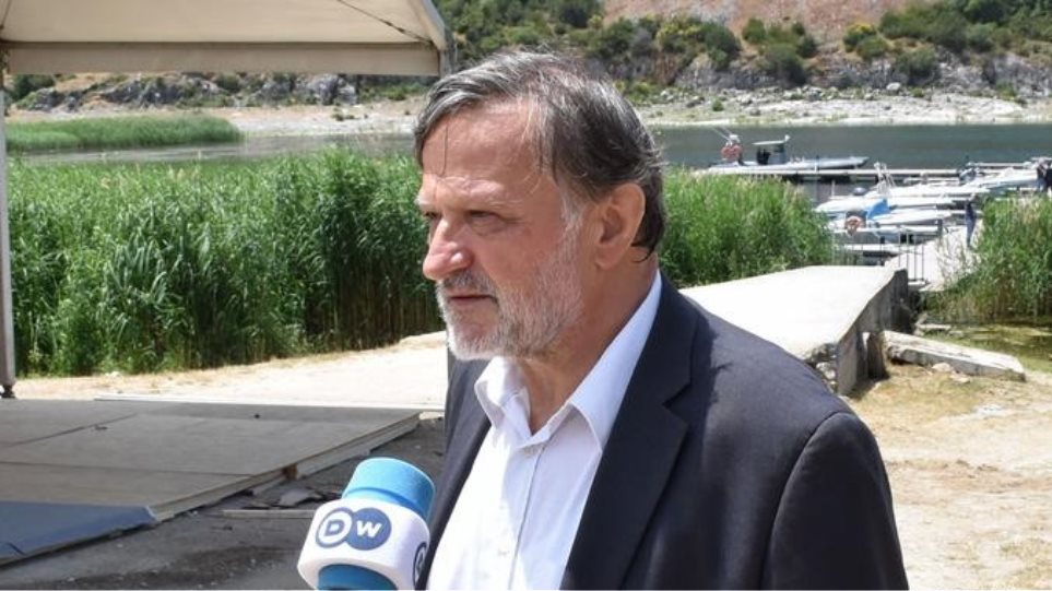 Βαβέλ: Βουλευτής του ΣΥΡΙΖΑ δήλωσε Μακεδόνας αλλά τώρα δηλώνει ότι είναι Έλληνας και όχι Μακεδόνας!