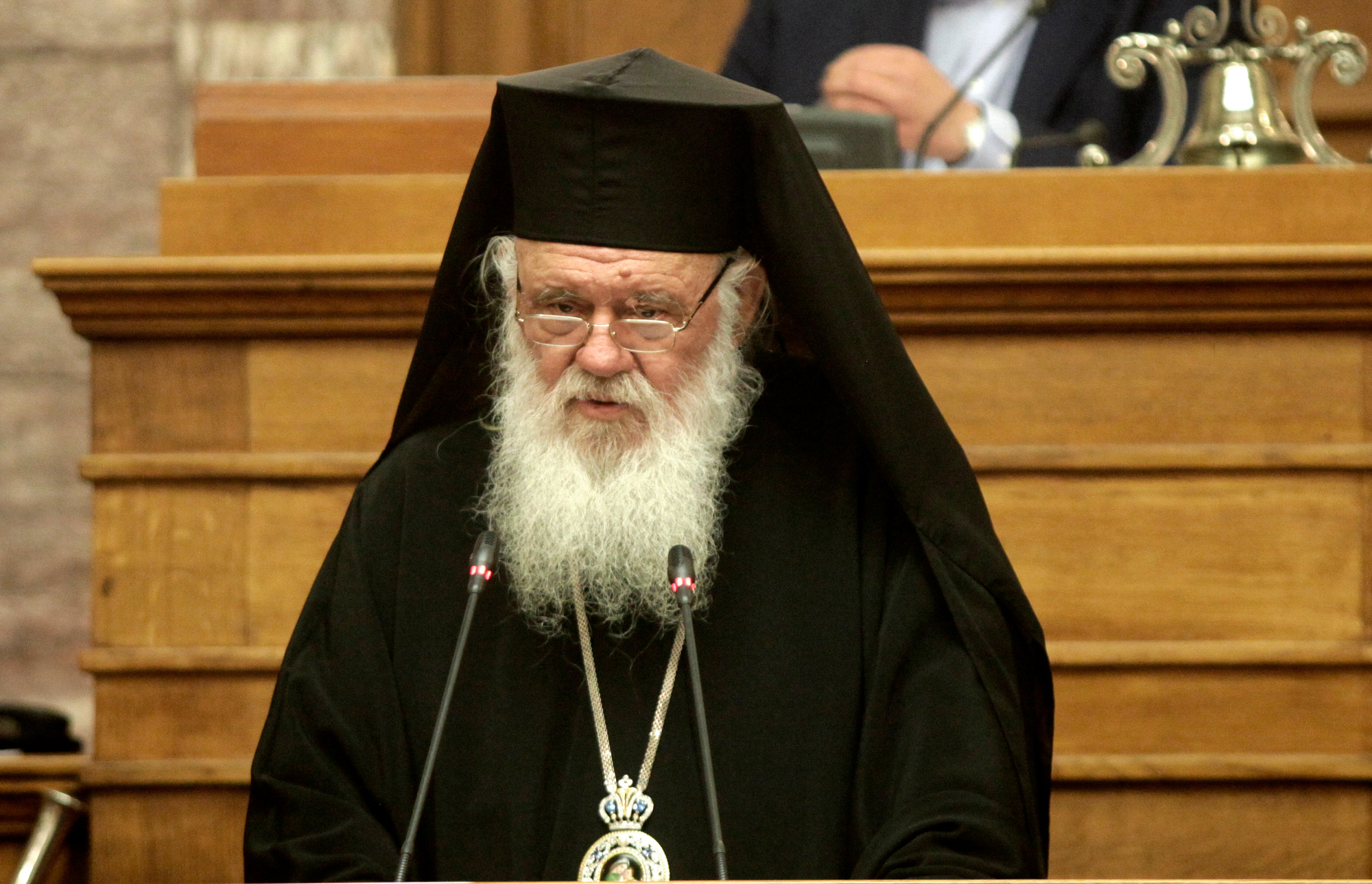 Διαψεύδει η Αρχιεπισκοπή το βίντεο για τους προπηλακισμούς του Αρχιεπισκόπου