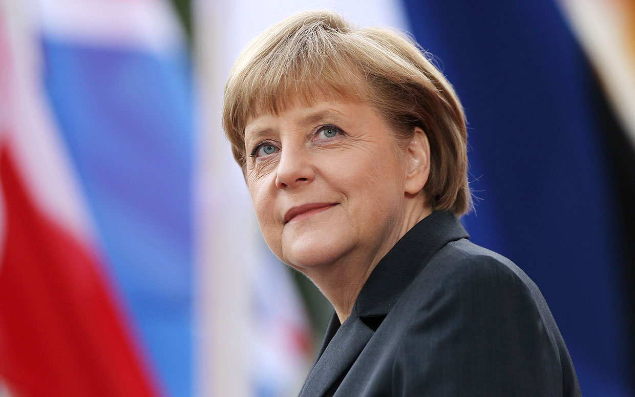 Γερμανία: Αποφεύχθηκε η οριστική ρήξη στην κυβέρνηση – «Ναι» από την Α. Μέρκελ στο τελεσίγραφο Ζέεχοφερ