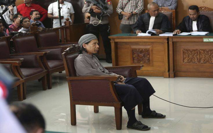 Ινδονησία: Καταδικάστηκε σε θάνατο κληρικός που συνδέεται με τον ISIS