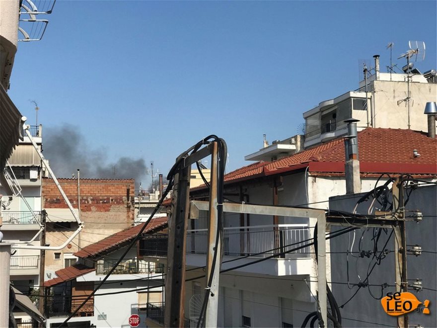 Θεσσαλονίκη: Πυρκαγιά στο πρώην στρατόπεδο Παύλου Μελά – Μαύροι καπνοί έχουν εξαπλωθεί (φωτό)