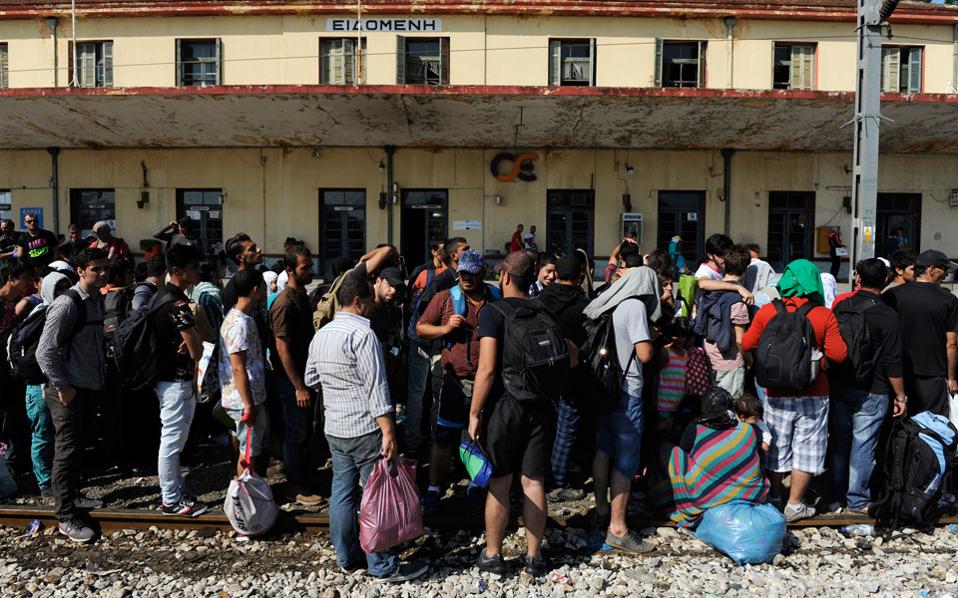 Μεταναστευτικό: Σκληραίνουν τη στάση τους οι χώρες της ΕΕ ενόψει της Συνόδου Κορυφής