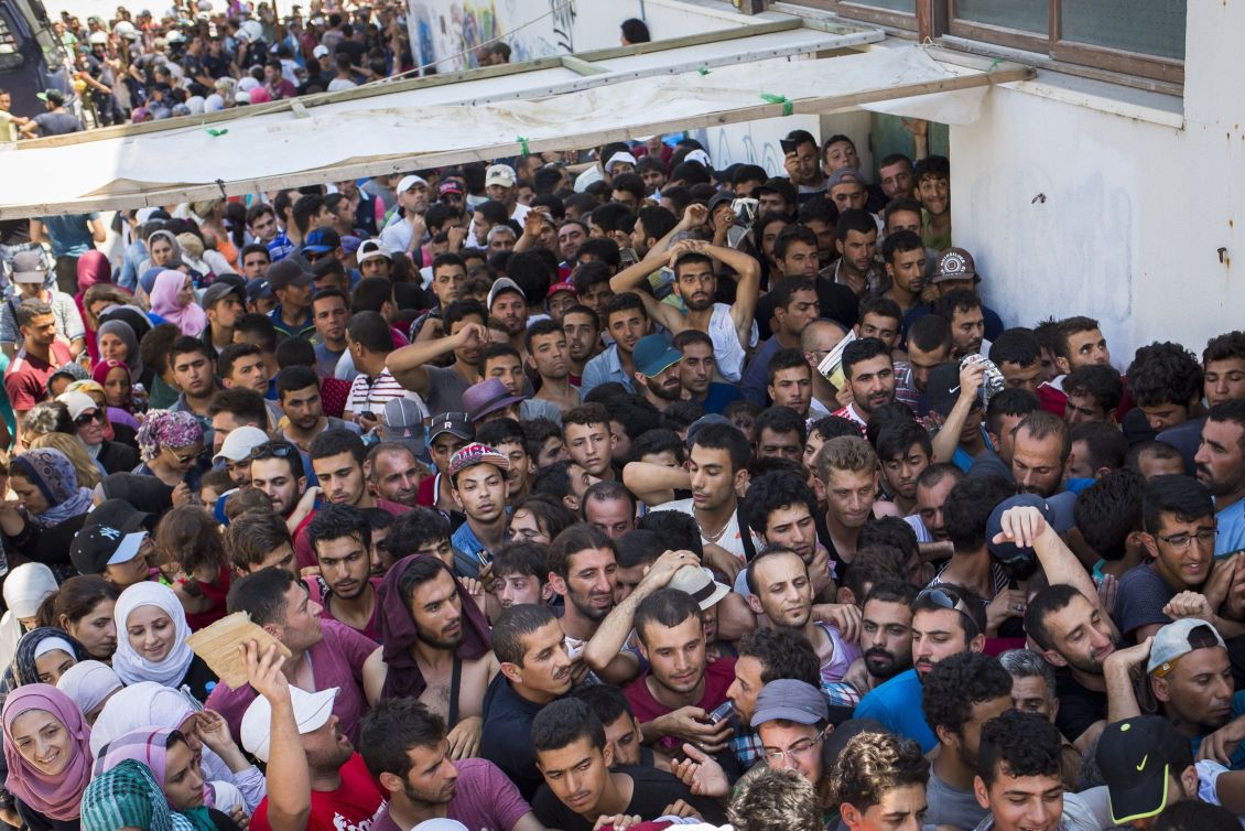 Σκάφος της FRONTEΧ μετέφερε στην Ελλάδα 46 παράνομους μετανάστες