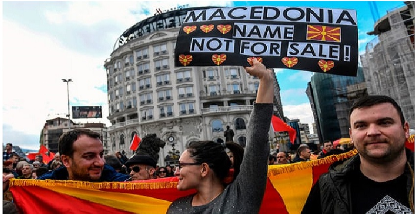 Το ΝΑΤΟ ξεκαθάρισε ότι τα Σκόπια θα γίνουν μέλος του μόνο στην περίπτωση που υπερισχύσει το «ΝΑΙ» στο δημοψήφισμα