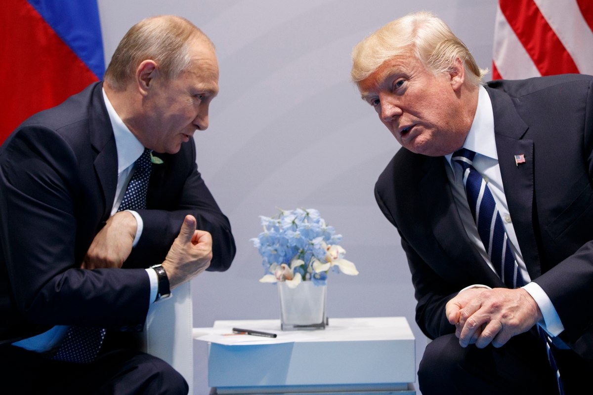 Επιβεβαίωση και από Τραμπ για συνάντησή του στα μέσα Ιουλίου με τον Πούτιν