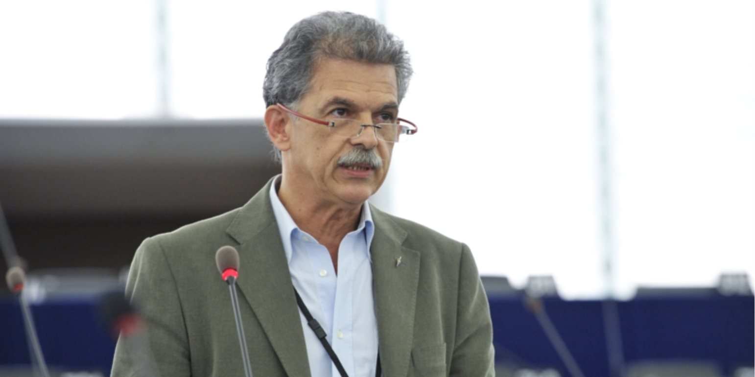 Σπ. Δανέλλης: «Δε με εκφράζει ο ΣΥΡΙΖΑ αλλά το ΚΙΝΑΛ οφείλει να τον στηρίξει αν αποχωρήσουν οι ΑΝΕΛ» (βίντεο)