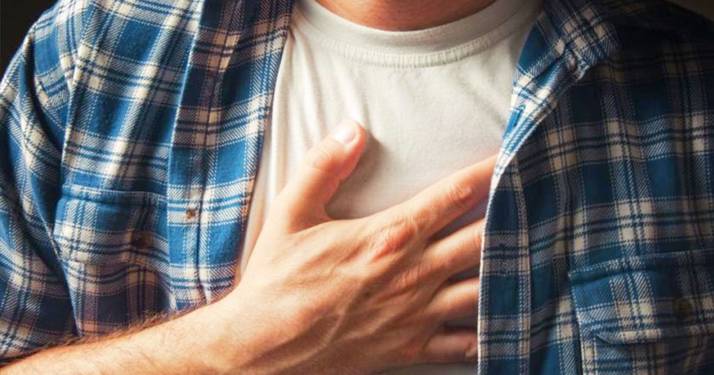 10 συνηθισμένα συμπτώματα που εμφανίζονται 30 ημέρες πριν από μια καρδιακή προσβολή!