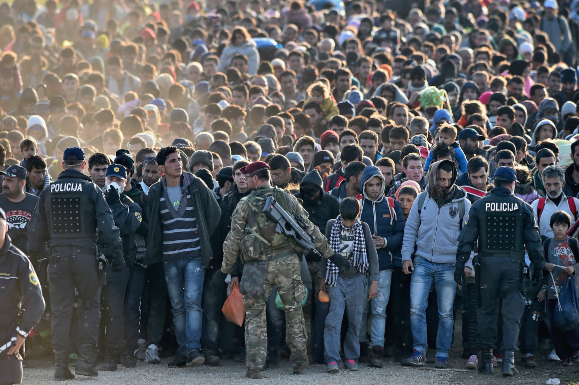 Και η Τσεχία μετά την Ουγγαρία διαψεύδει για συμφωνία με τη Γερμανία: «Καμία επαναπροώθηση μεταναστών στο έδαφός μας»