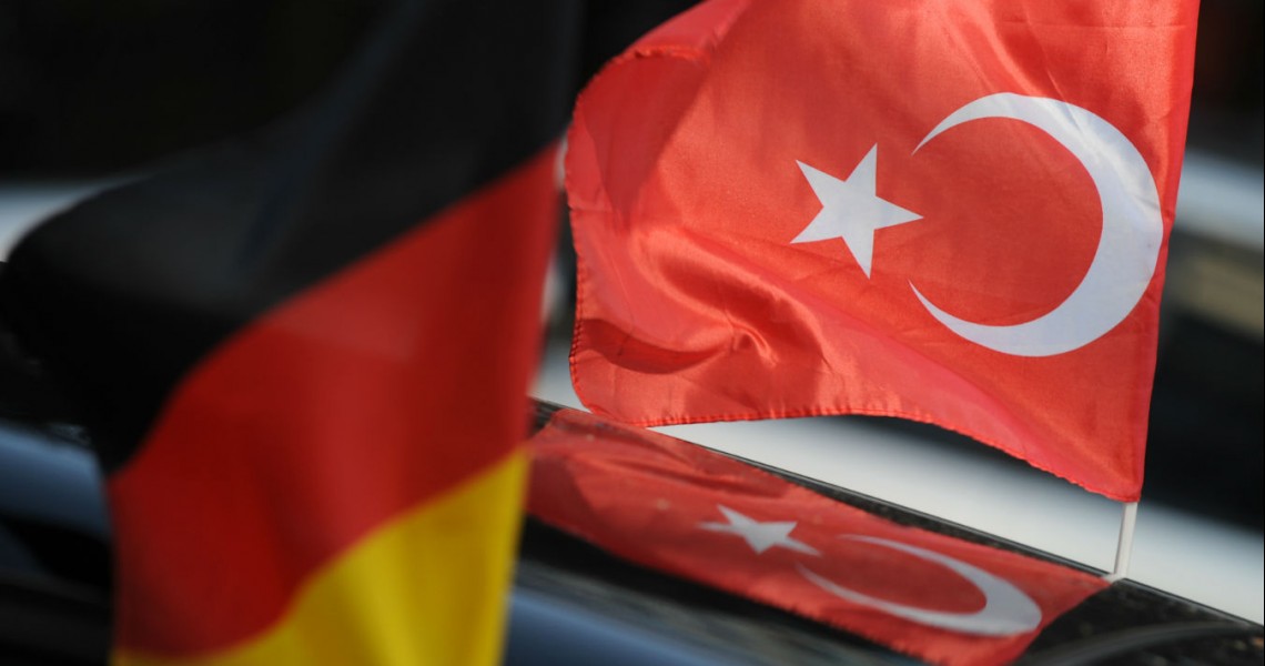 Νέες «σκιές» στις γερμανοτουρκικές σχέσεις μετά το κλείσιμο γερμανικού σχολείου στη Σμύρνη