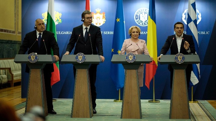 Πρόεδρος Σερβίας: «Να μην αναγνωρίσει η Ελλάδα το Κοσσυφοπέδιο»