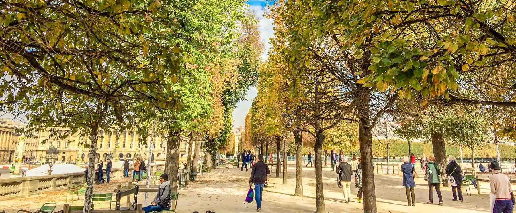 Στα χνάρια του Στρασβούργου το Παρίσι – Απαγορεύει το κάπνισμα και στα πάρκα!